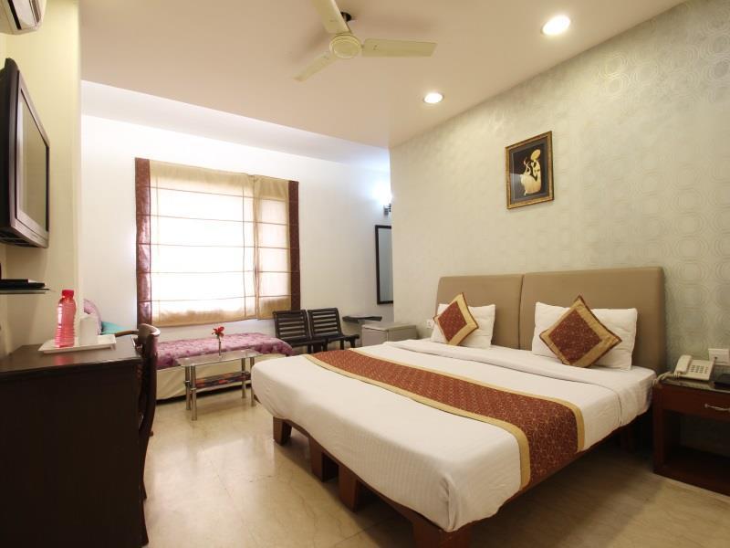 Hermitage By The Cosy Near Lotus Temple Bed & Breakfast