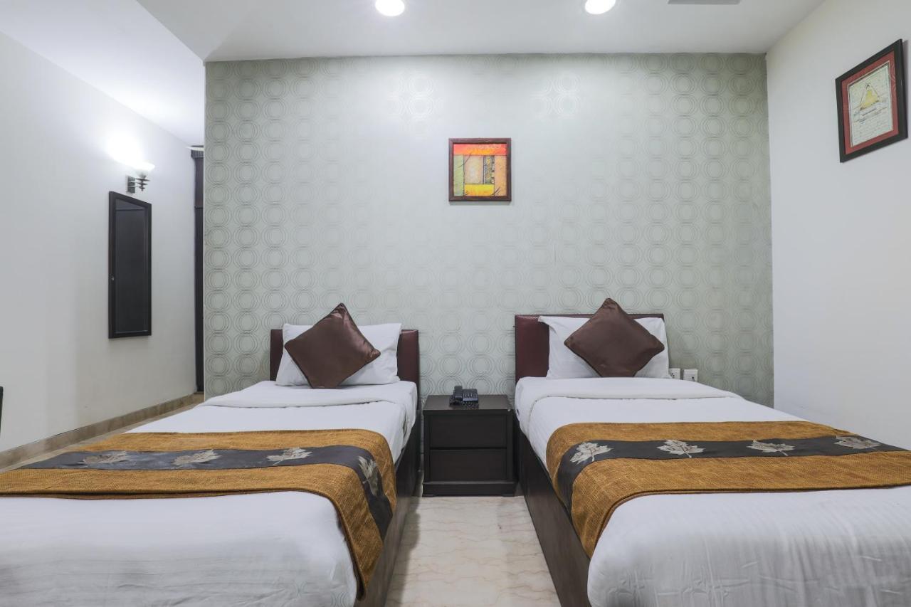 Bed & Breakfast Hermitage By The Cosy Near Lotus Temple