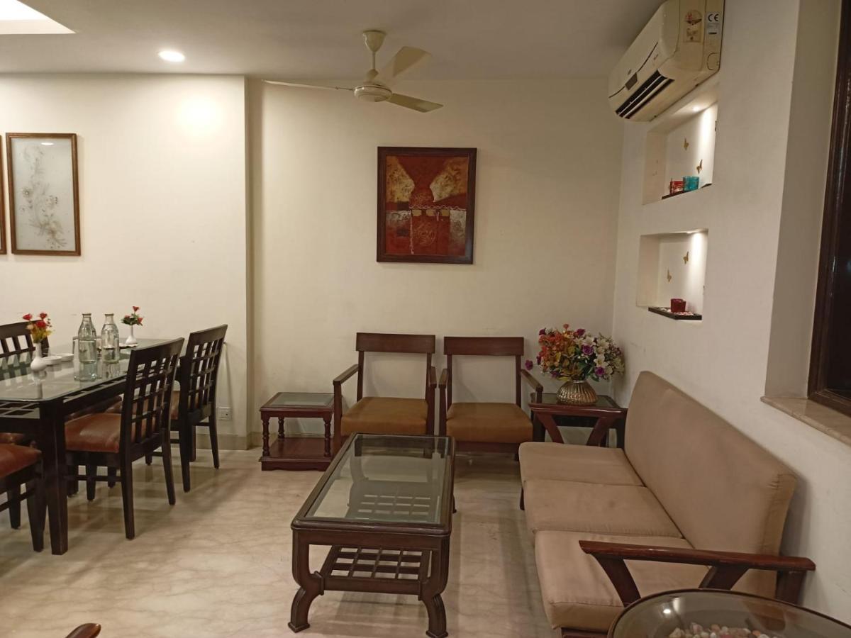 Hermitage By The Cosy Near Lotus Temple Couette-café New Delhi